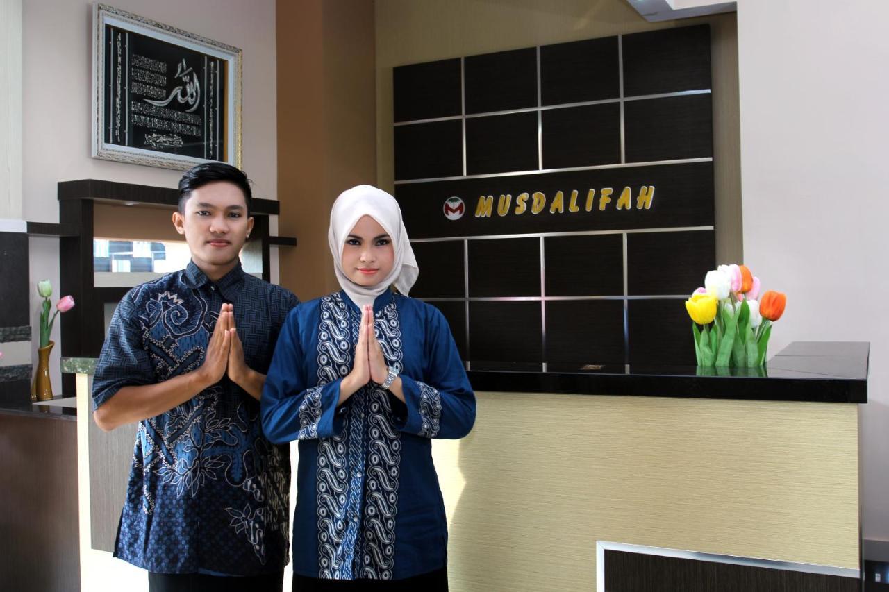 Musdalifah Hotel Sumenep Bagian luar foto
